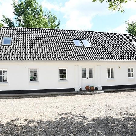 Wonderful Farmhouse Vorbasse Exterior photo