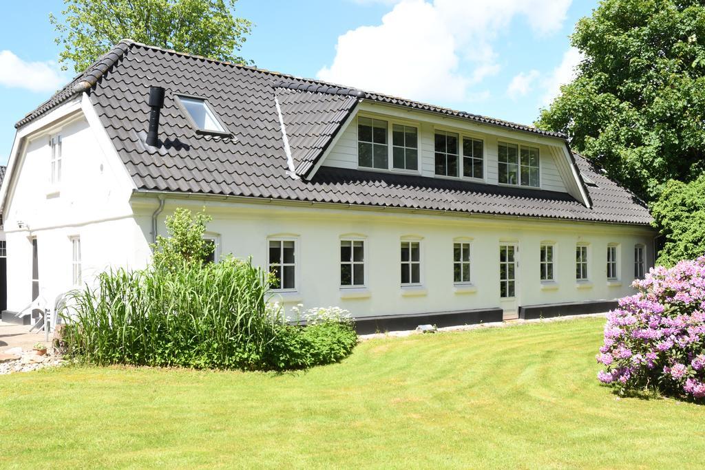 Wonderful Farmhouse Vorbasse Exterior photo